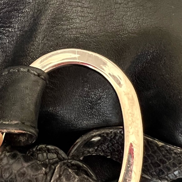 Hogan PM 15 Black Leather Side Pockets Bag - Picture 15 of 16